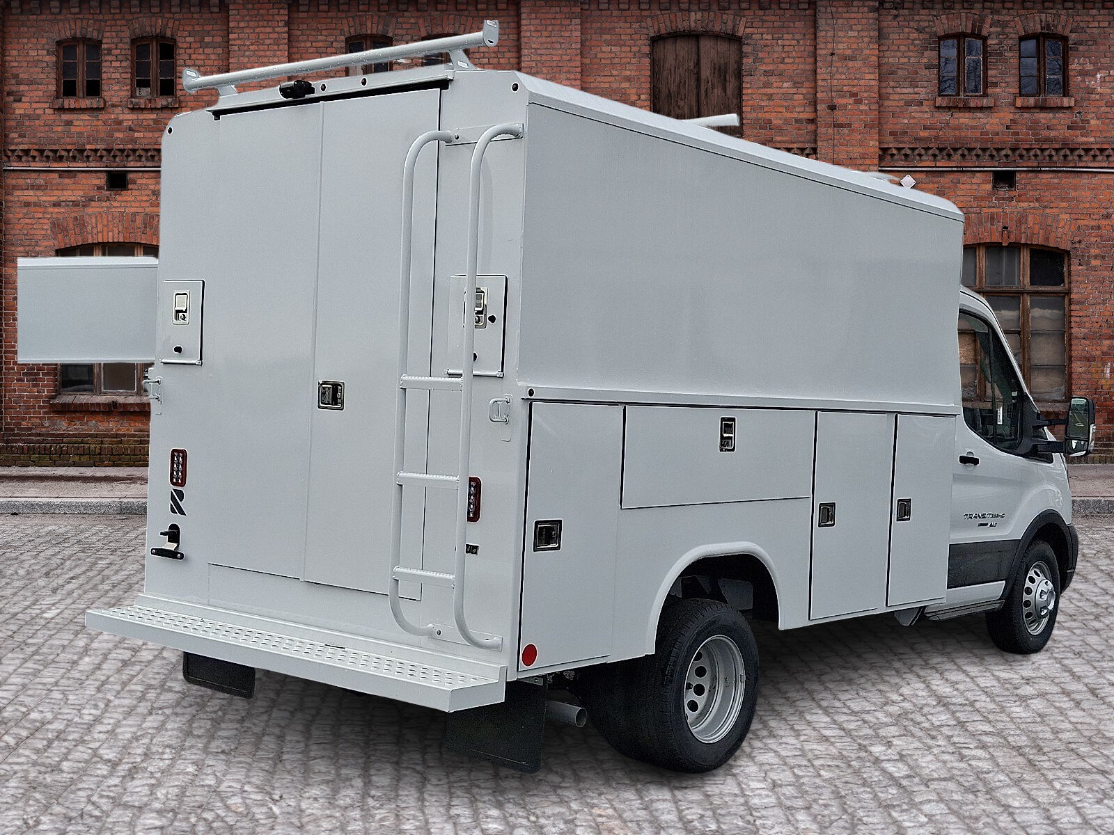 2025 Ford Transit photo 2