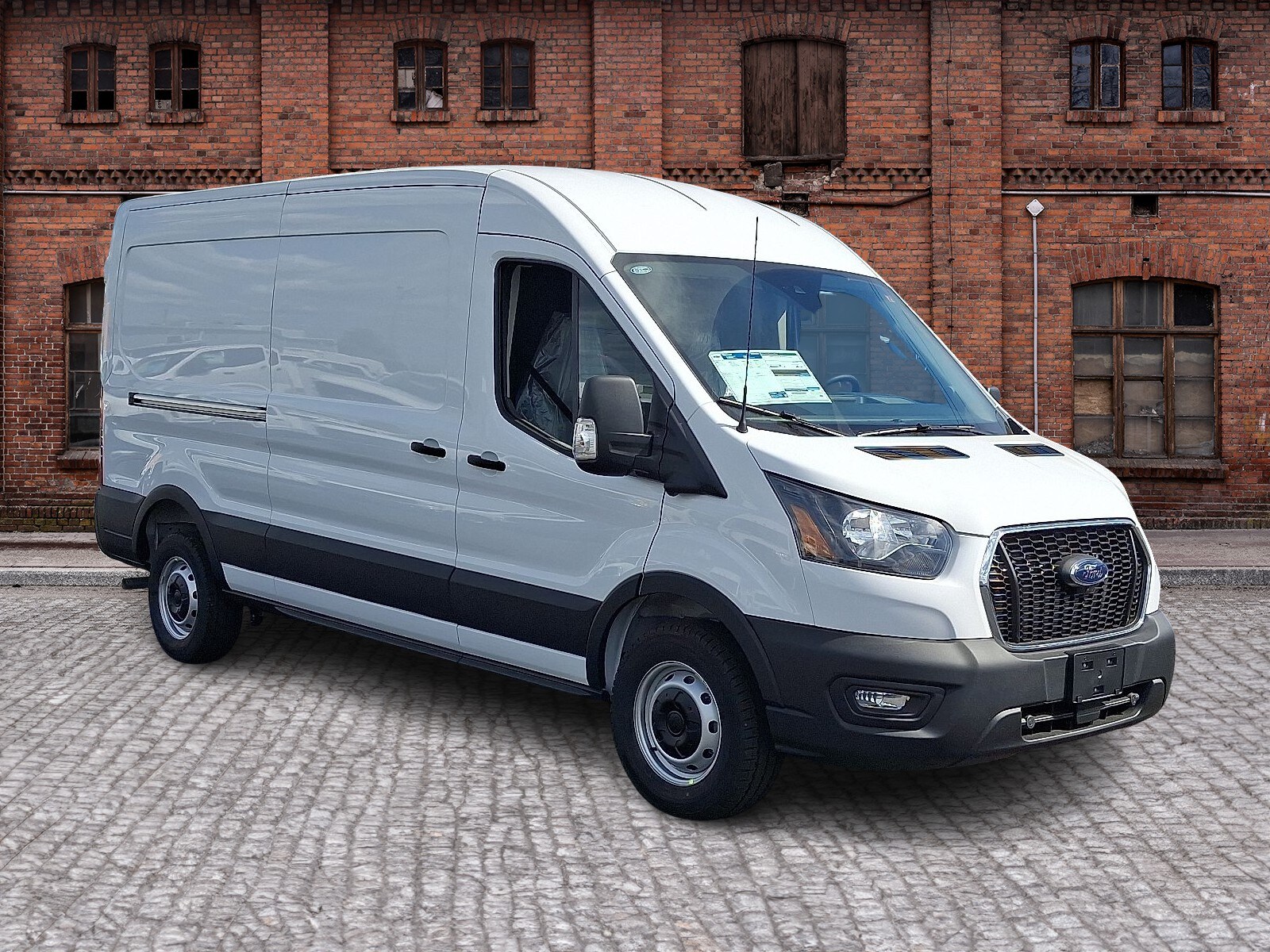 2025 Ford Transit photo 2
