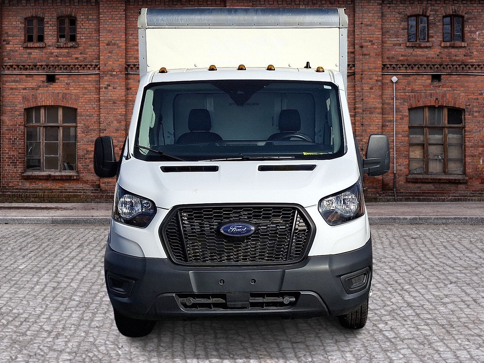 2022 Ford Transit photo 2