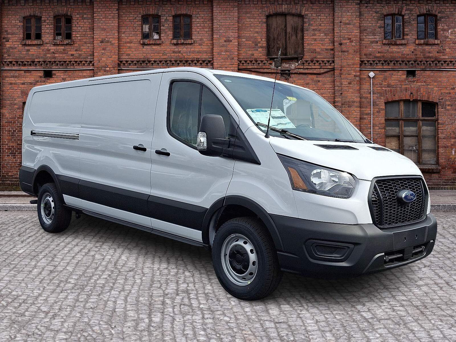 2025 Ford Transit Cargo Van XL photo 2