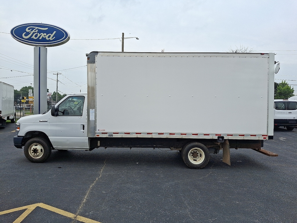 Certified 2019 Ford E-350 Cutaway Base CUTAWAY