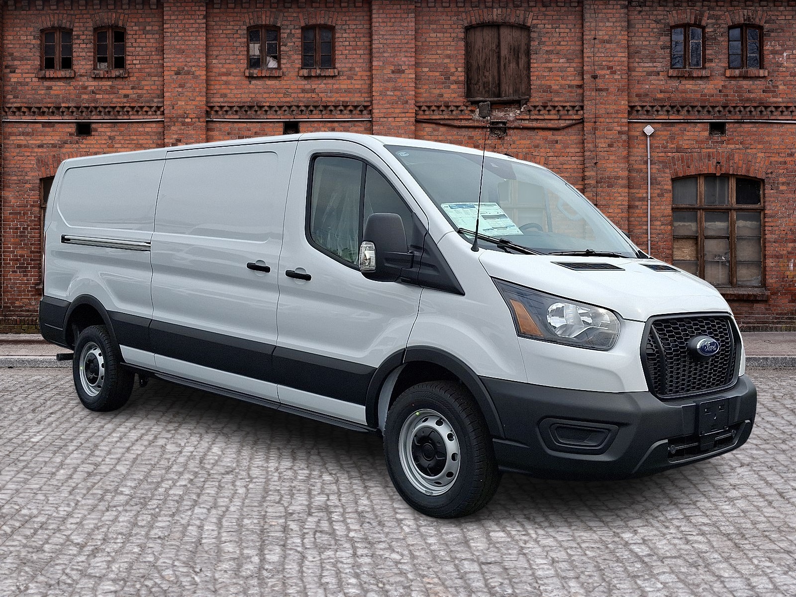 2025 Ford Transit Cargo Van XL photo 2