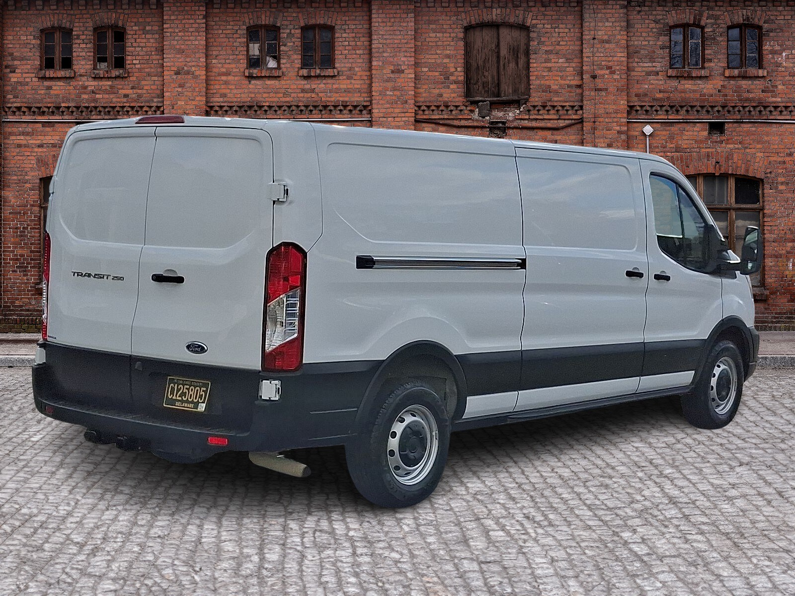 2022 Ford Transit photo 4