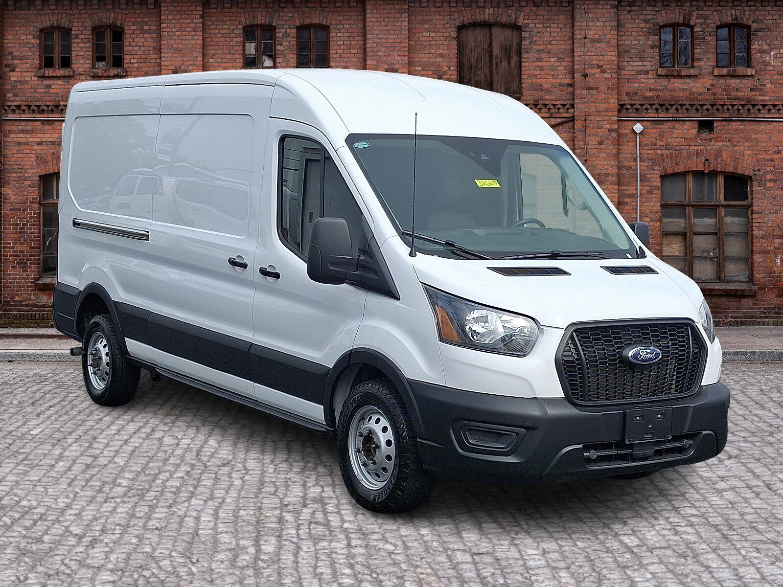 2023 Ford Transit photo 3