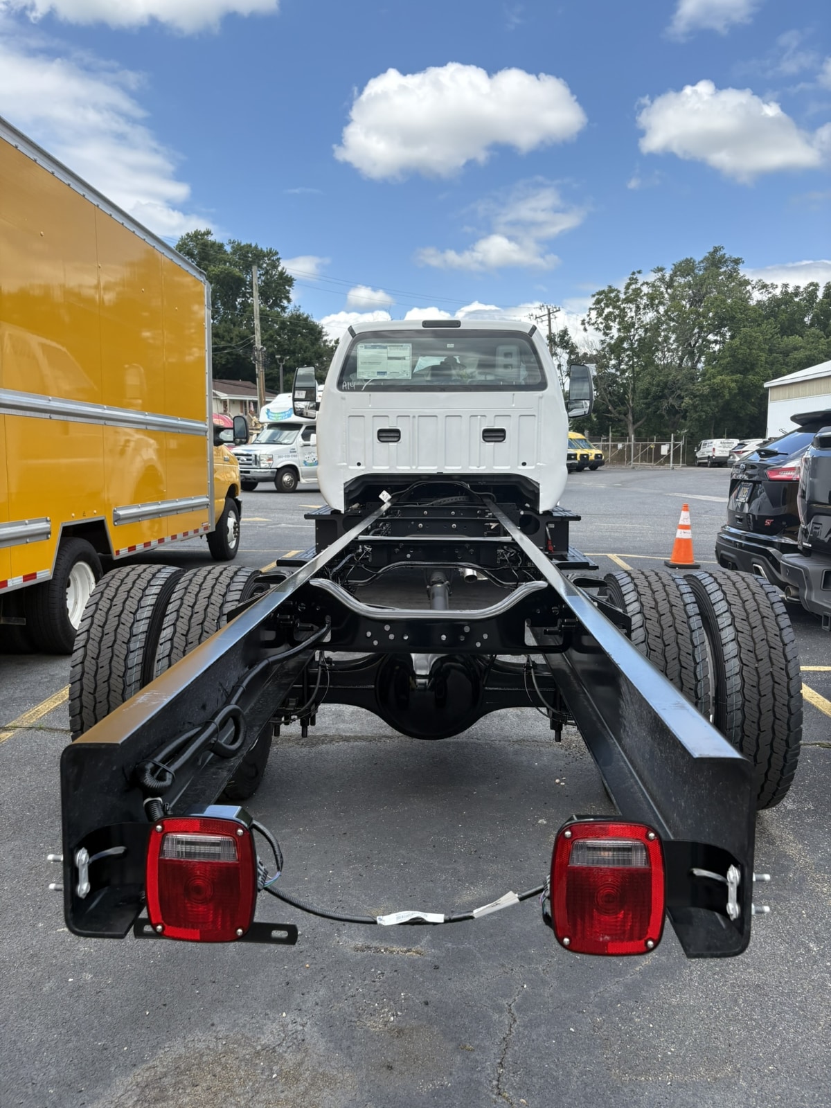 boxtruckandchassis.png