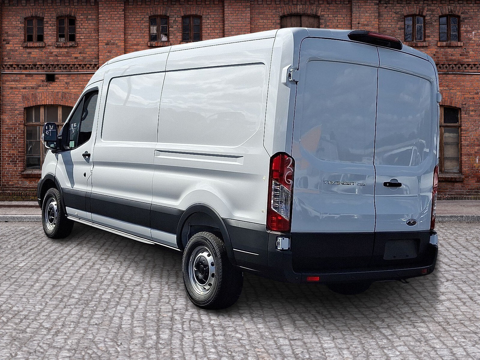 2025 Ford Transit photo 4