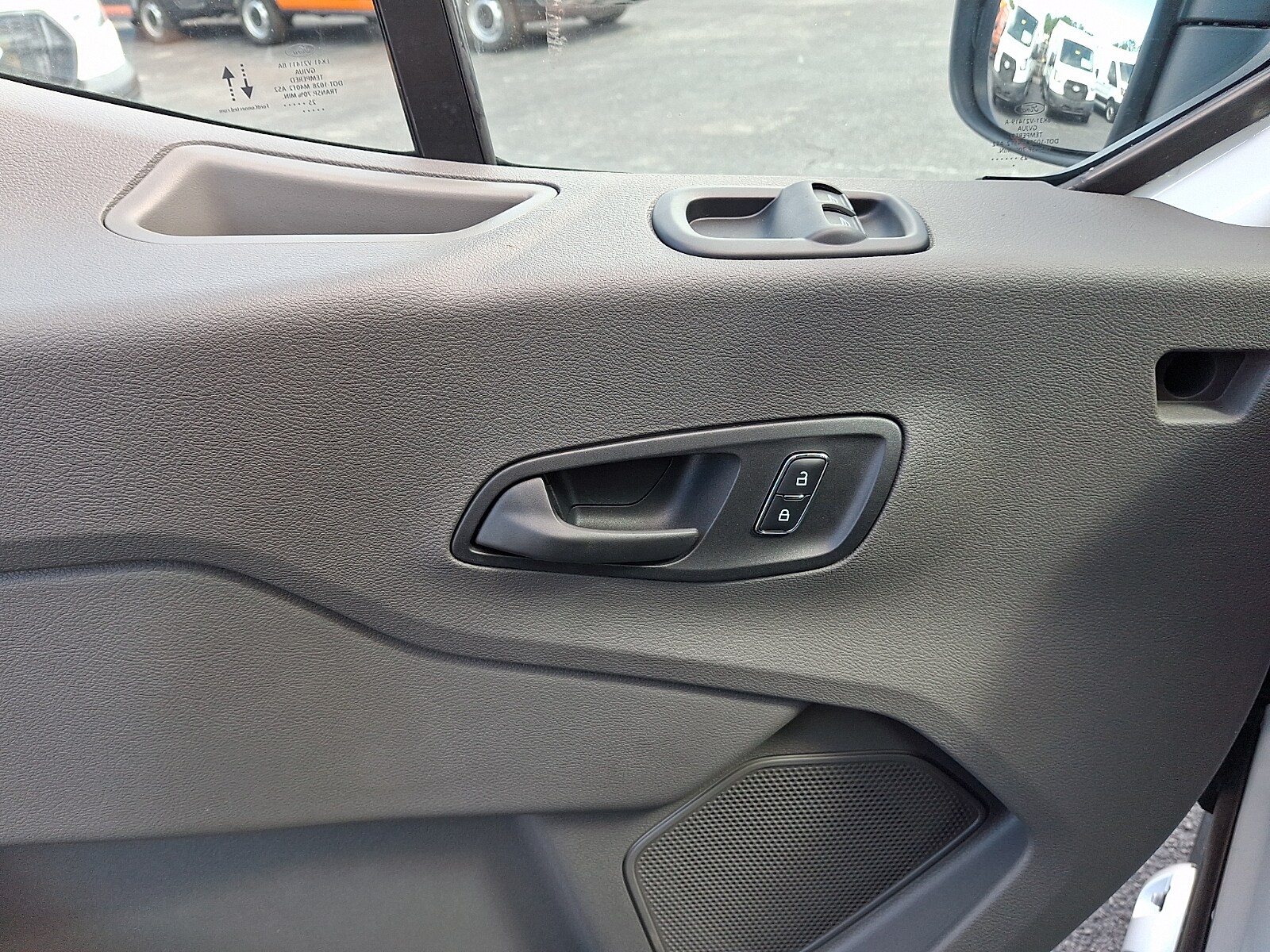 2025 Ford Transit Van Base - Photo 7