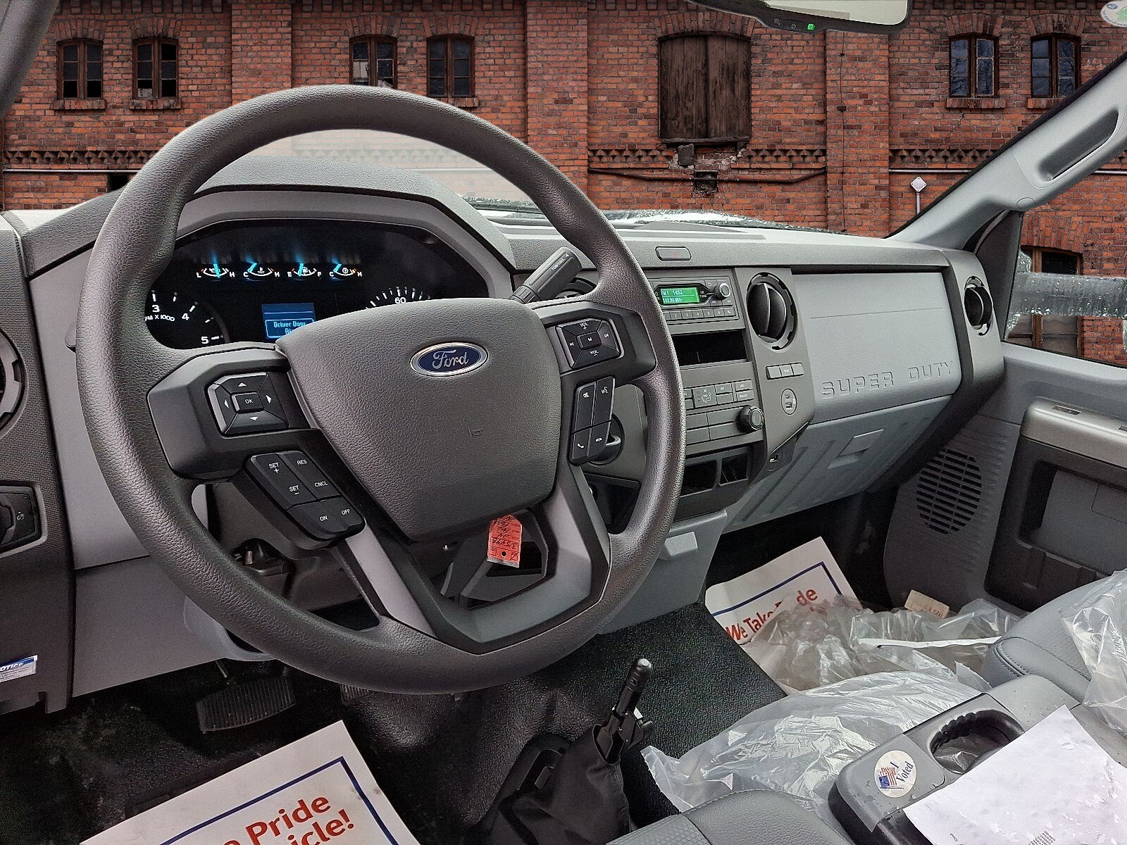 2024 Ford F-650 photo 4