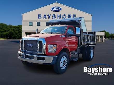 2025 Ford F-750 Super Duty Dump Truck