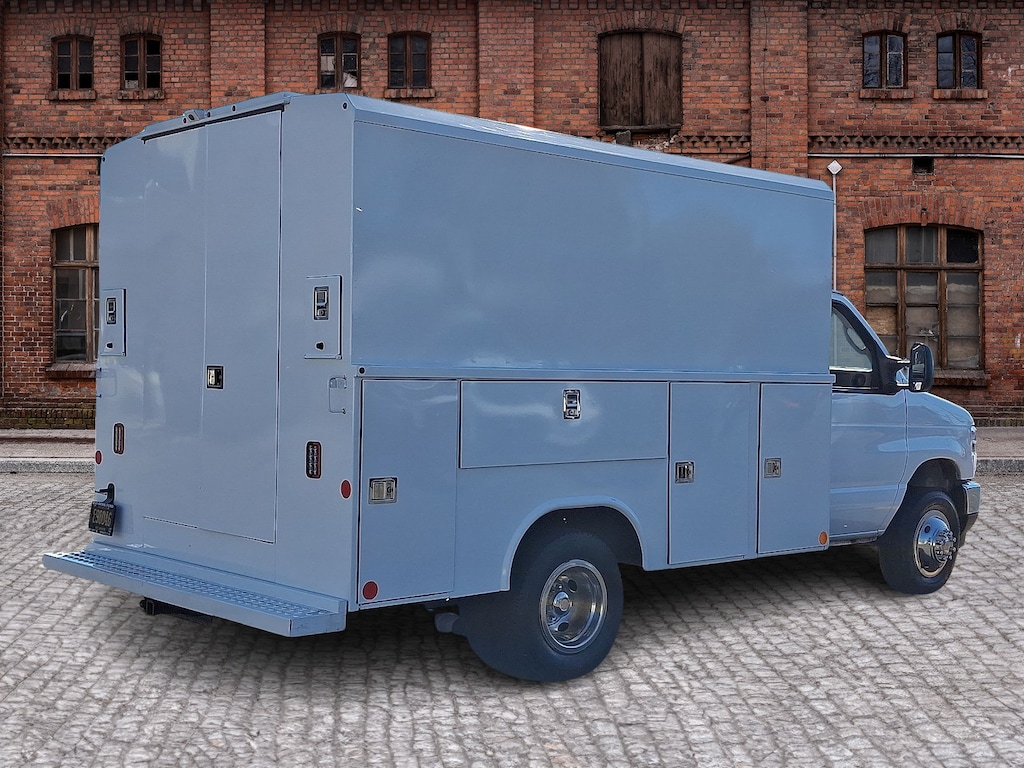 Used 2024 Ford E-350 Cutaway Base