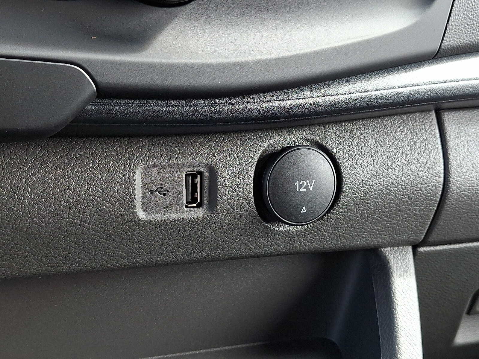 2025 Ford Transit Van Base - Photo 15