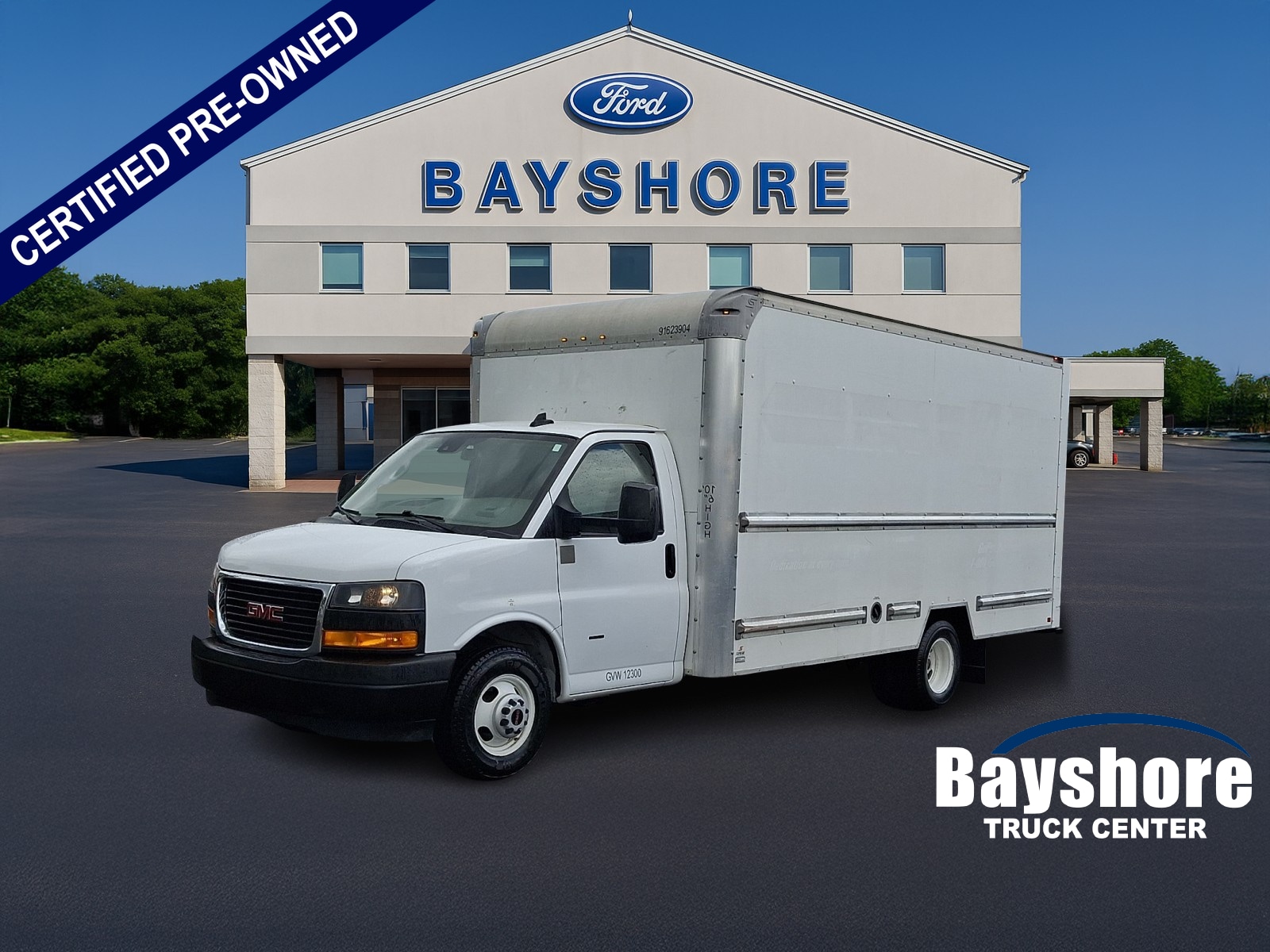 2021 GMC Savana Commercial Cutaway