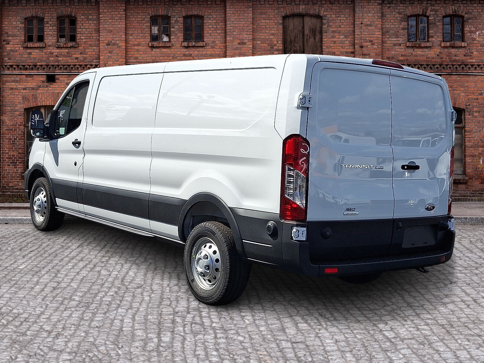 2025 Ford Transit photo 3