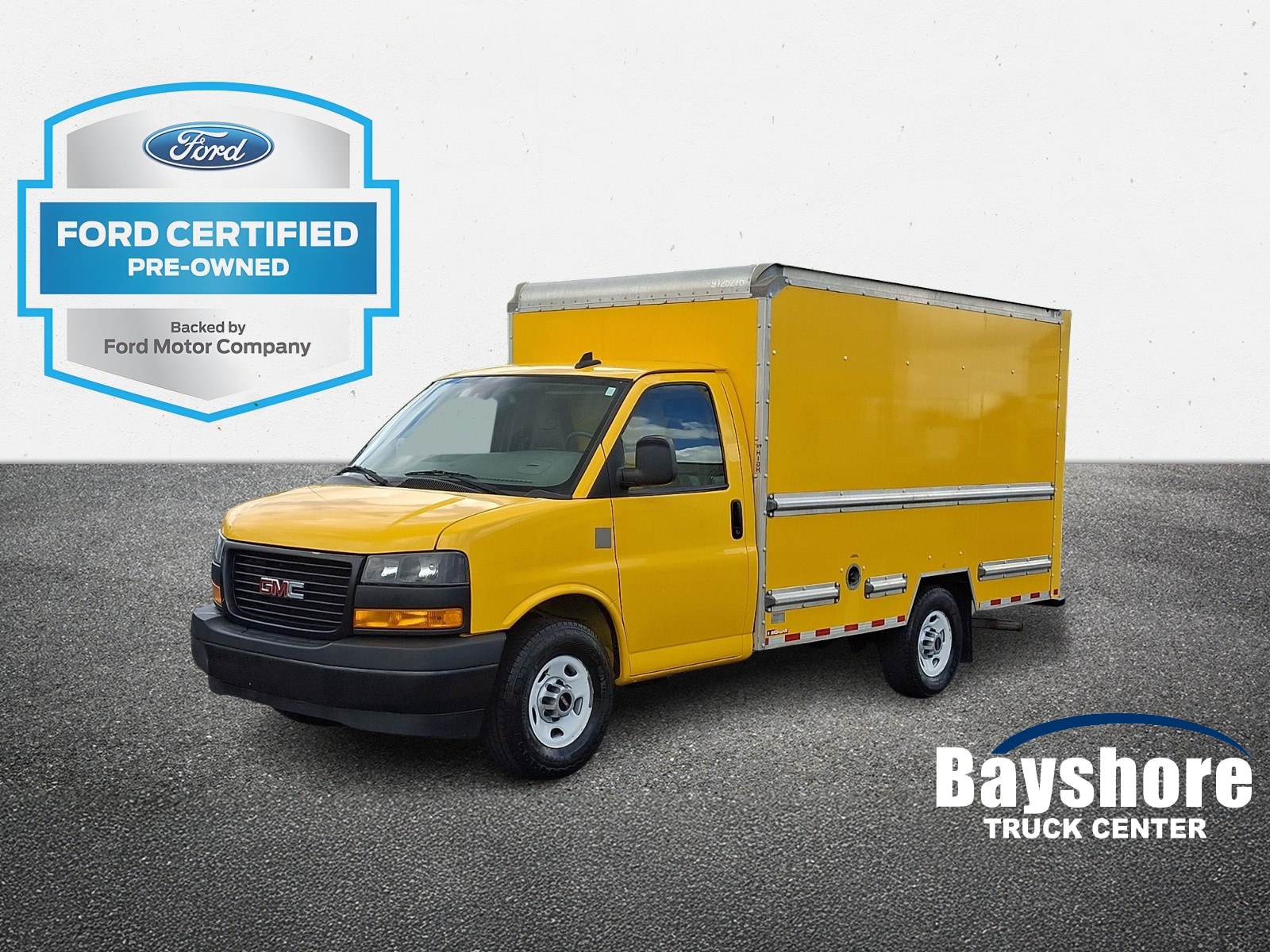2021 GMC Savana Cutaway Work Van
