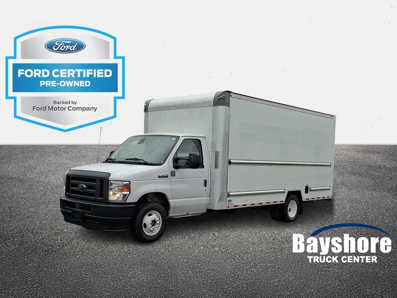 2022 Ford E-Series DRW E-350 Super Duty 176 in WB's photo