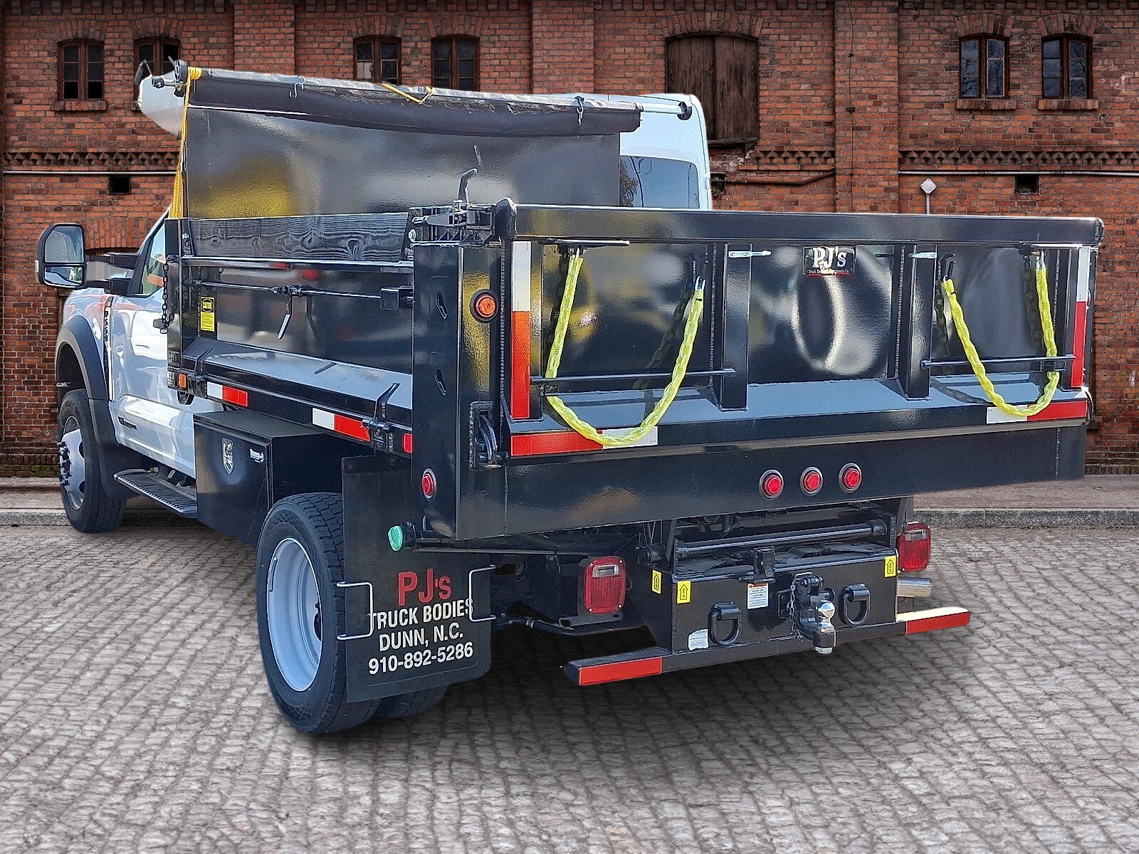 2024 Ford F-550 XL photo 3