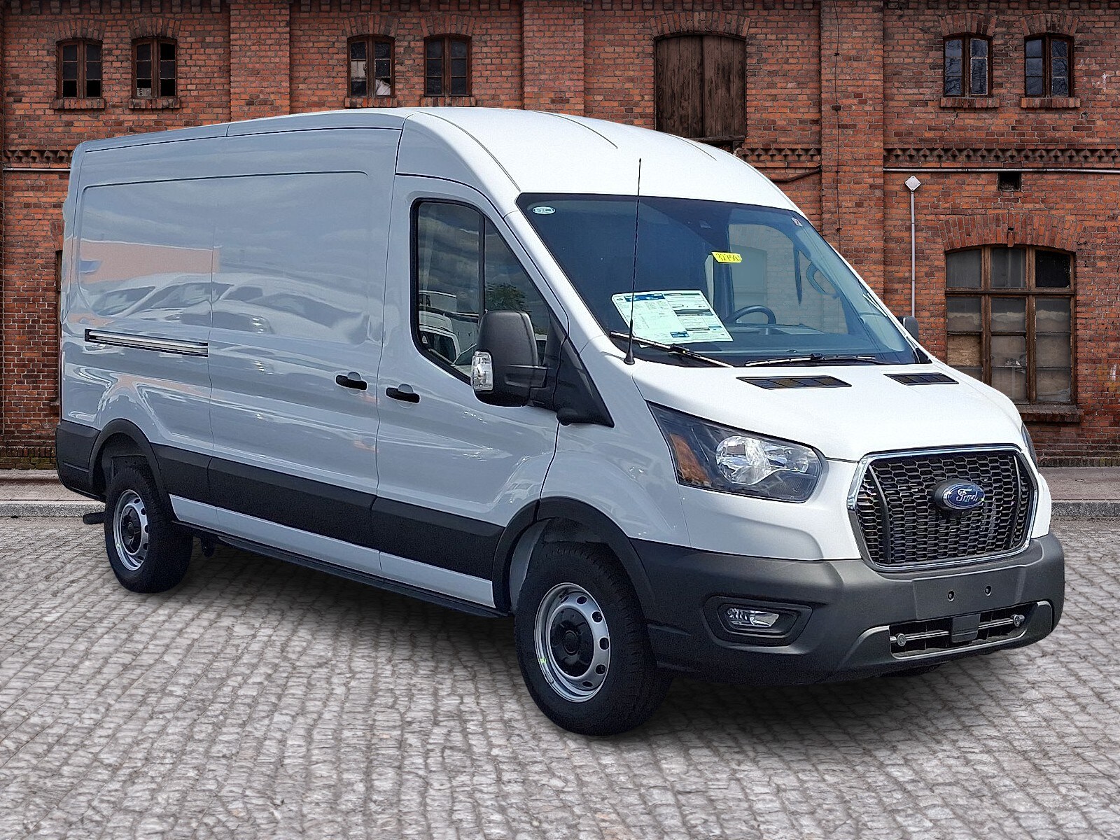2025 Ford Transit photo 2