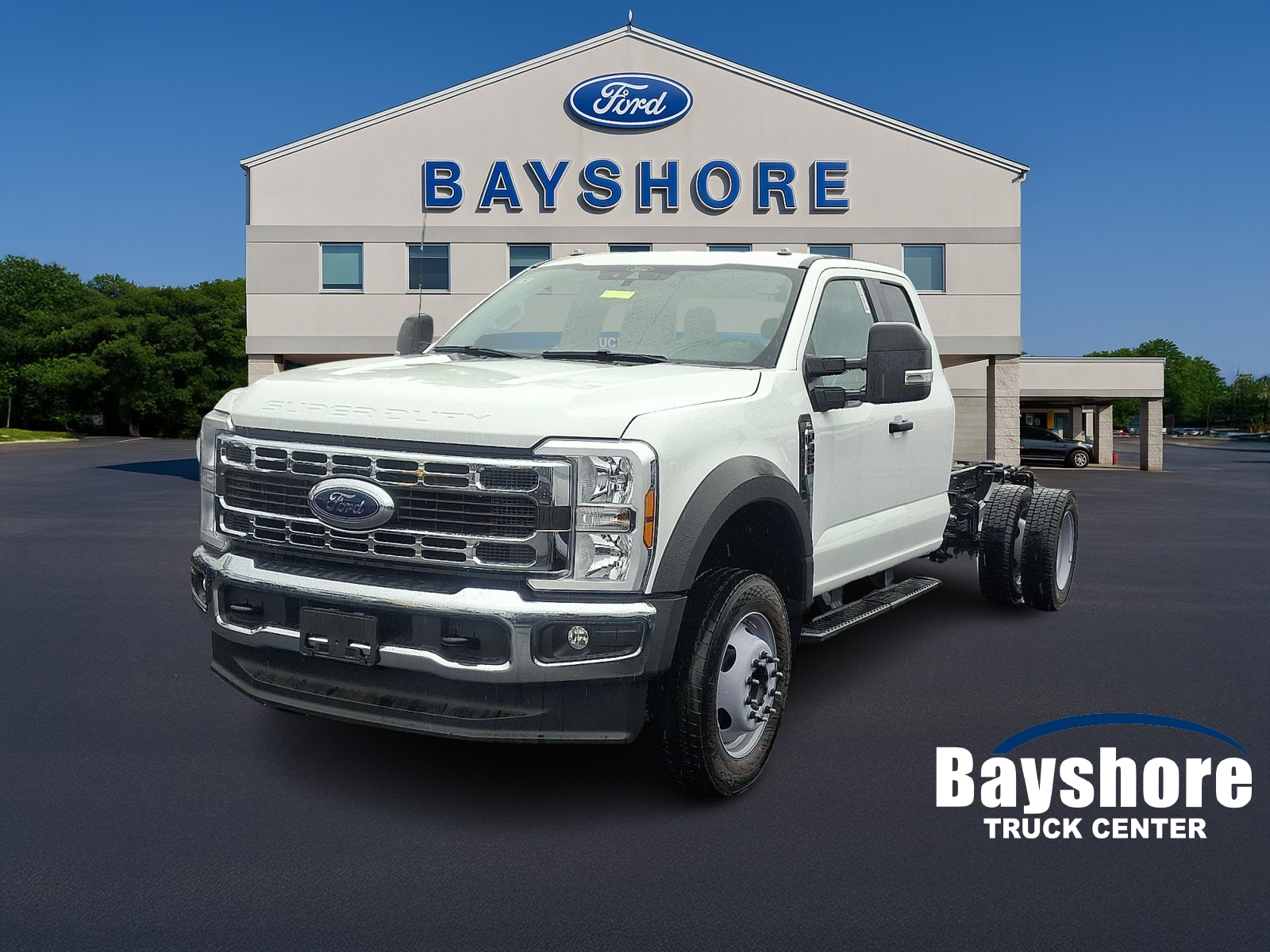 2025 Ford F-450 Chassis Cab and Chassis 