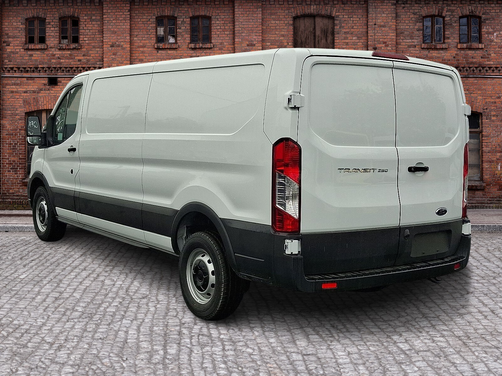 2025 Ford Transit photo 4