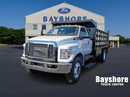 2024 Ford F650 Super Duty Stake Body