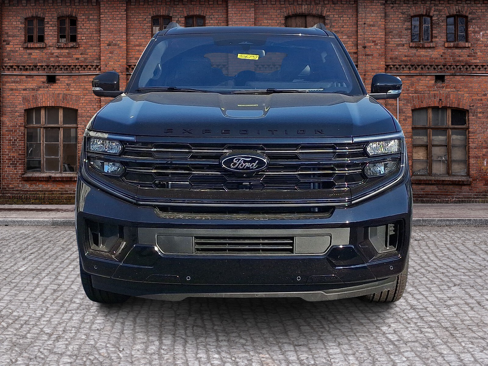 2025 Ford Expedition Platinum photo 2