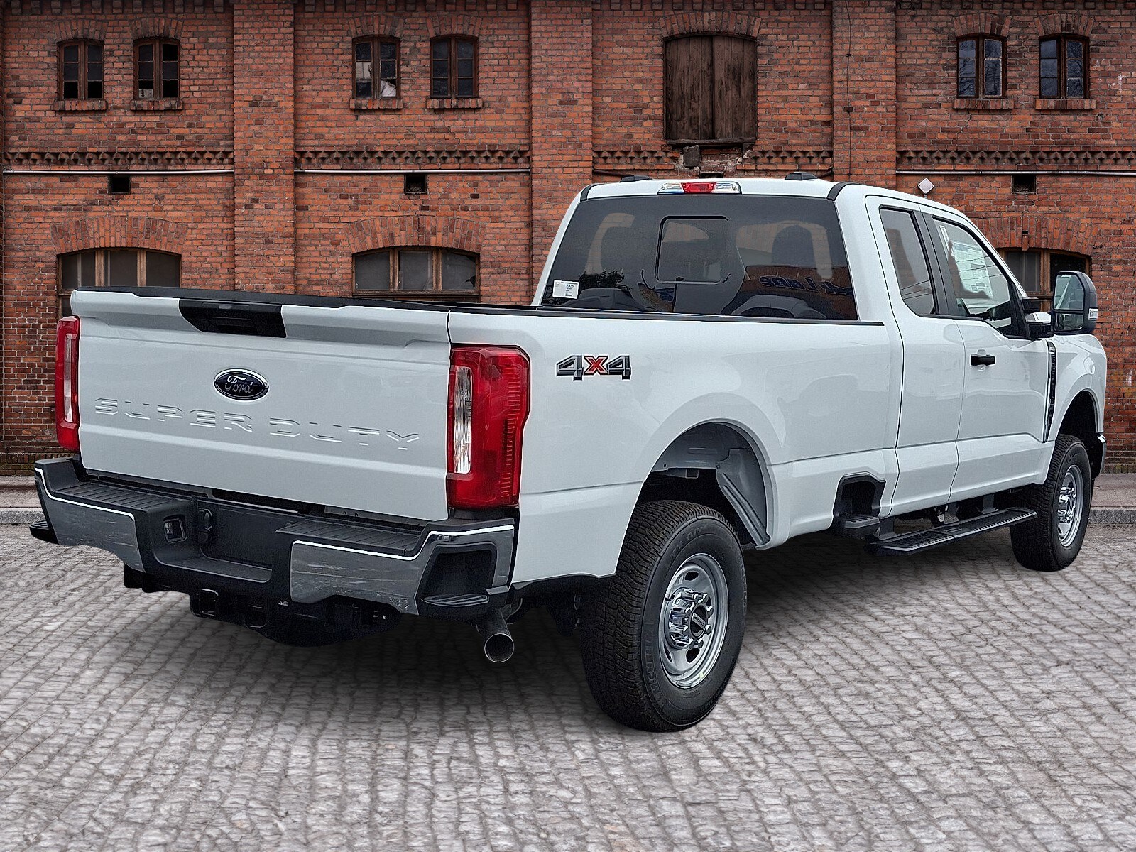 2025 Ford F-250 XL photo 3