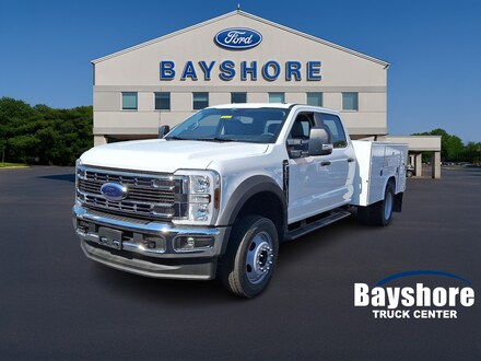 2025 Ford F-450 Chassis XL Service Body