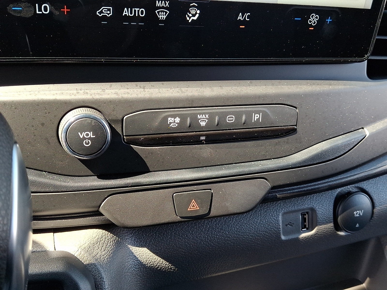 2026 Ford Transit Van Base - Photo 10