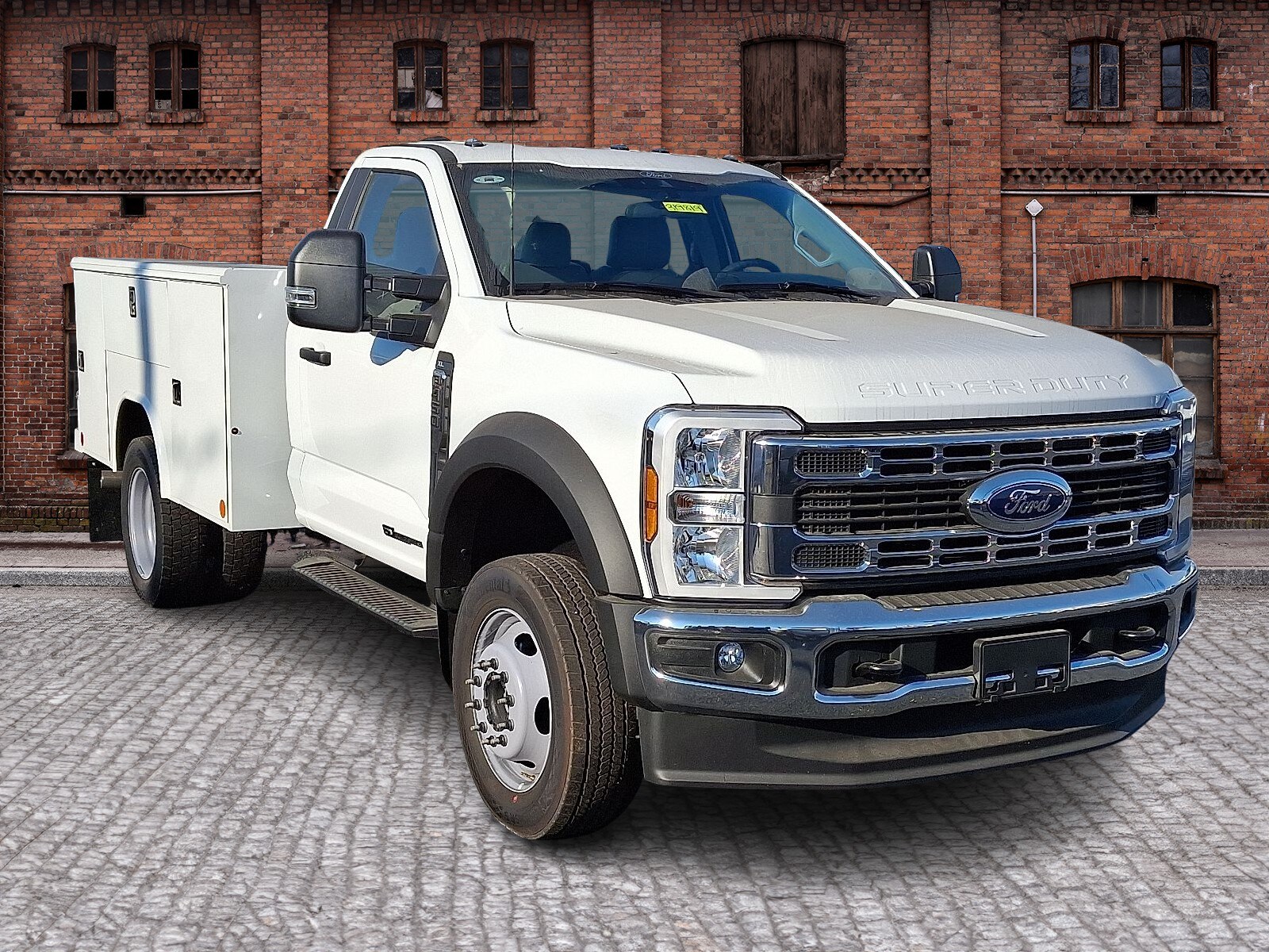 2024 Ford F-450 XL photo 2