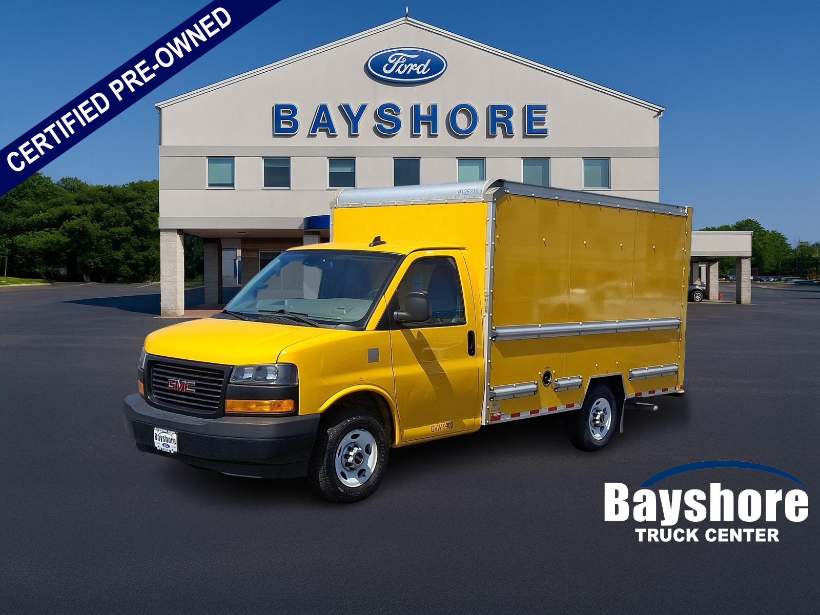 2021 GMC Savana Cutaway Work Van