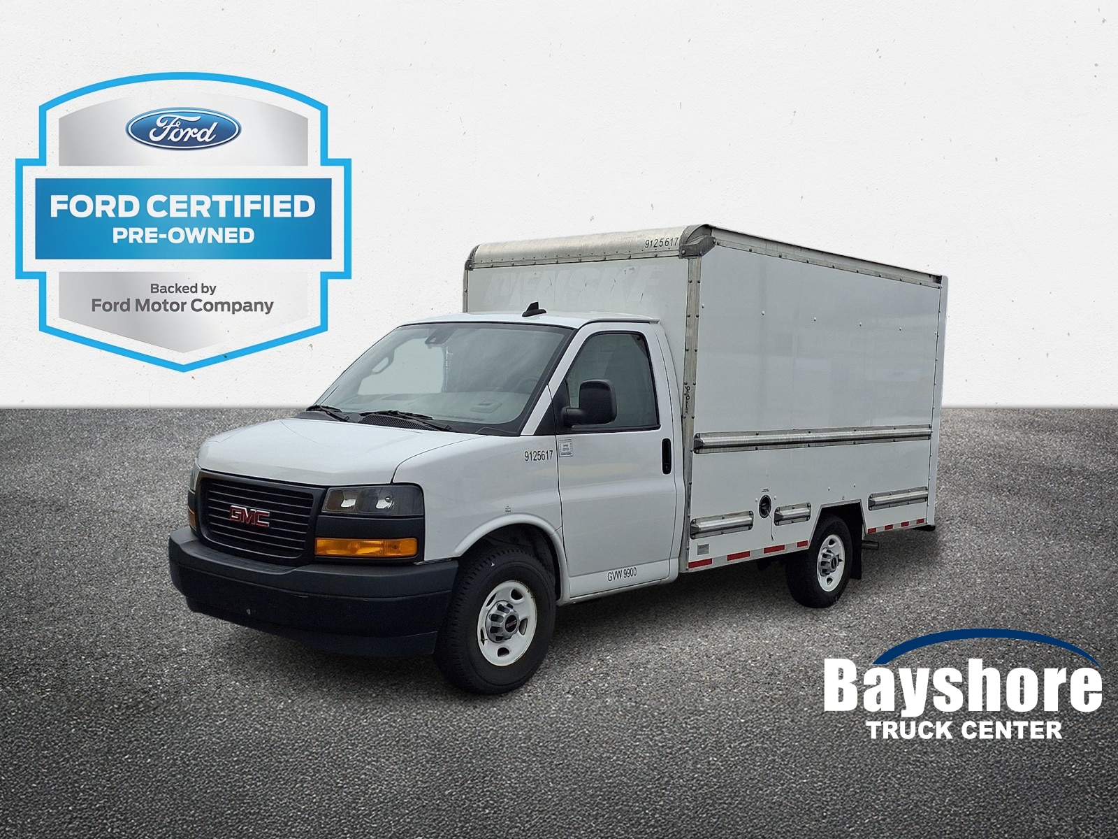 2021 GMC Savana Cutaway Work Van