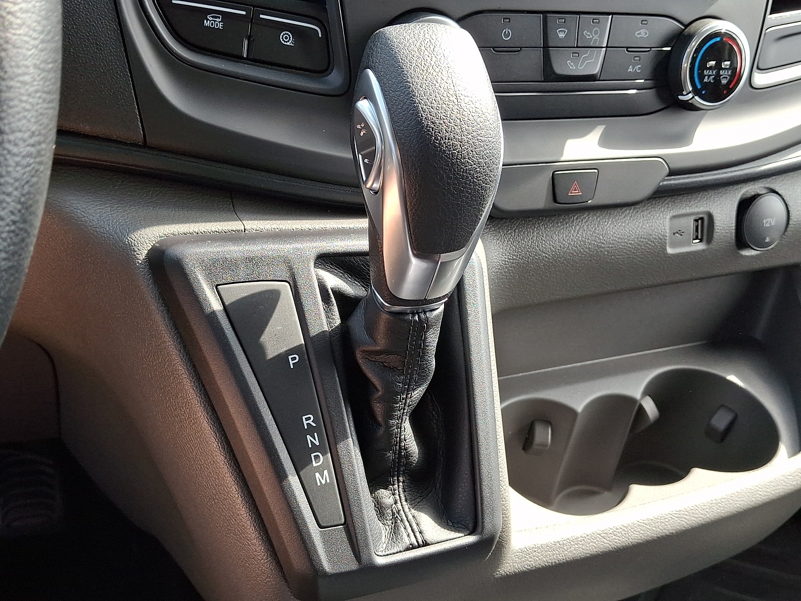 2025 Ford Transit Van Base - Photo 9