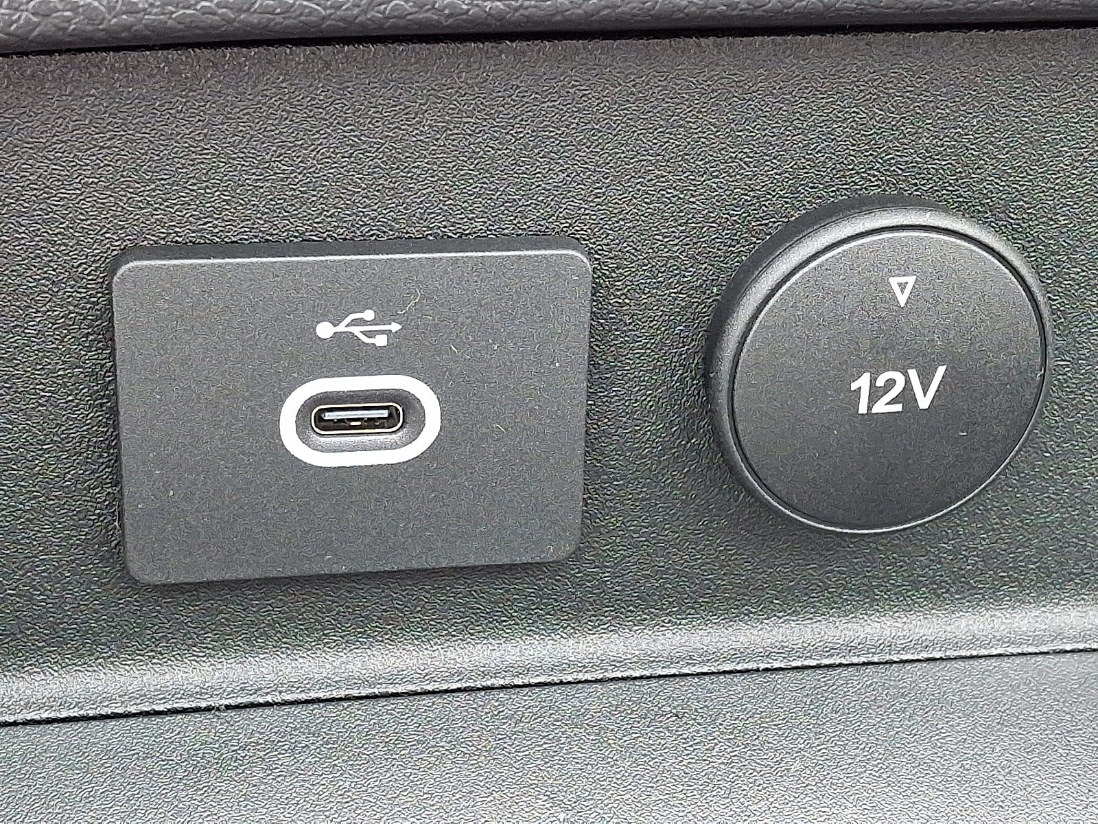 2025 Ford Transit Van Base - Photo 13