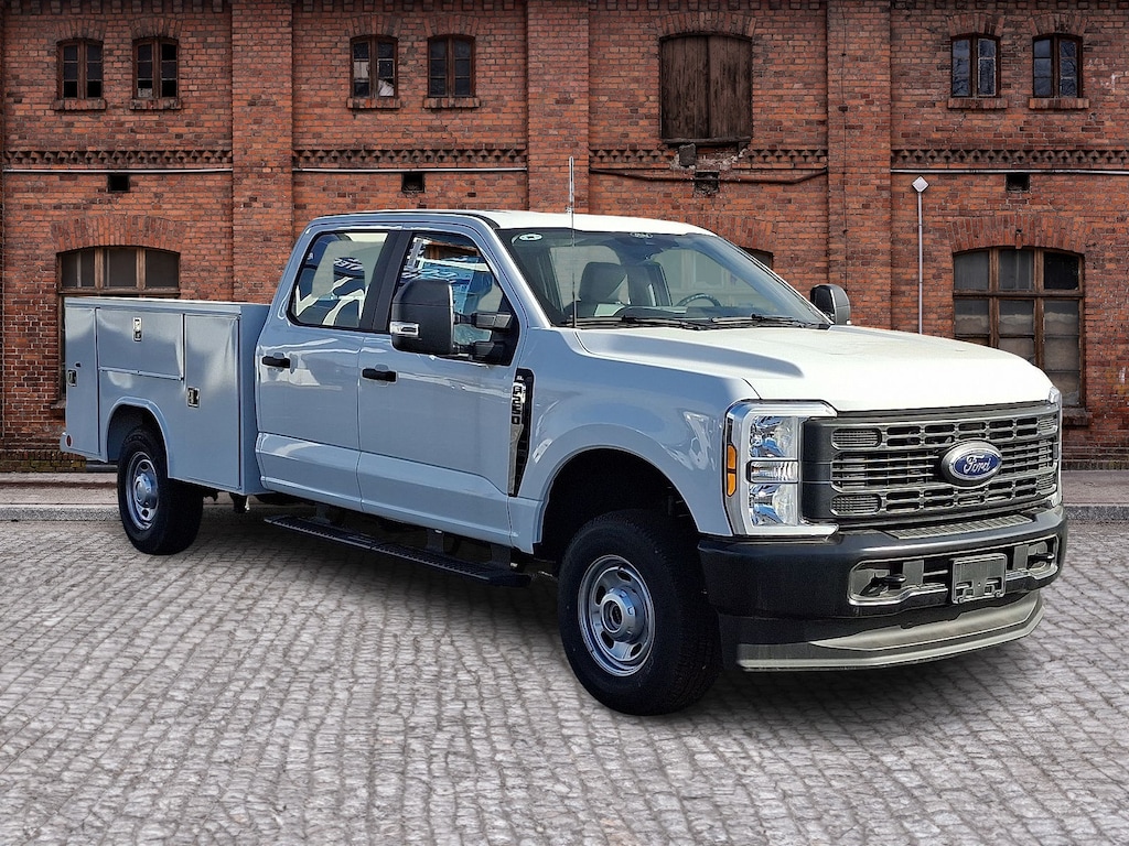 New 2025 Ford F-250 XL