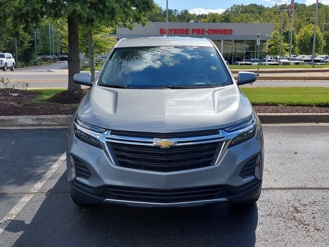 2024 Chevrolet Equinox LT photo 2