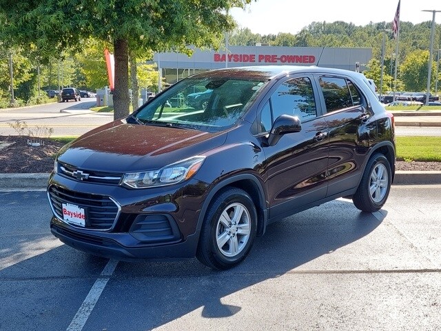 2021 Chevrolet Trax LS photo 3