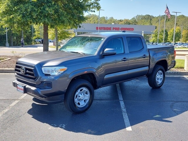 2022 Toyota Tacoma SR photo 3