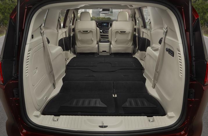 How The Chrysler Pacifica S Stow N Go Seating Helps Drivers