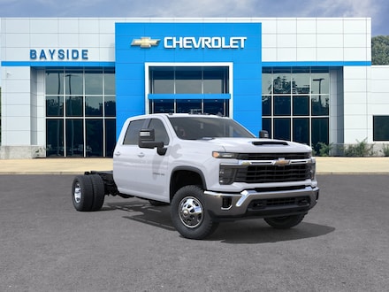 2025 Chevrolet Silverado 3500 HD Chassis Cab LT Truck