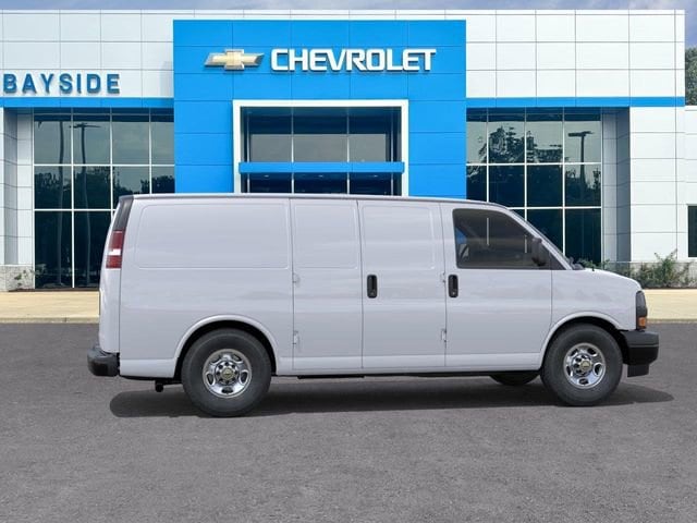 2026 Chevrolet Express Cargo Work Van - Photo 7