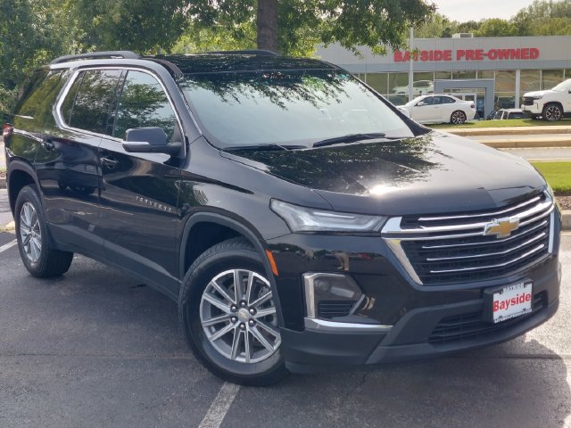Used 2022 Chevrolet Traverse LT Cloth SUV