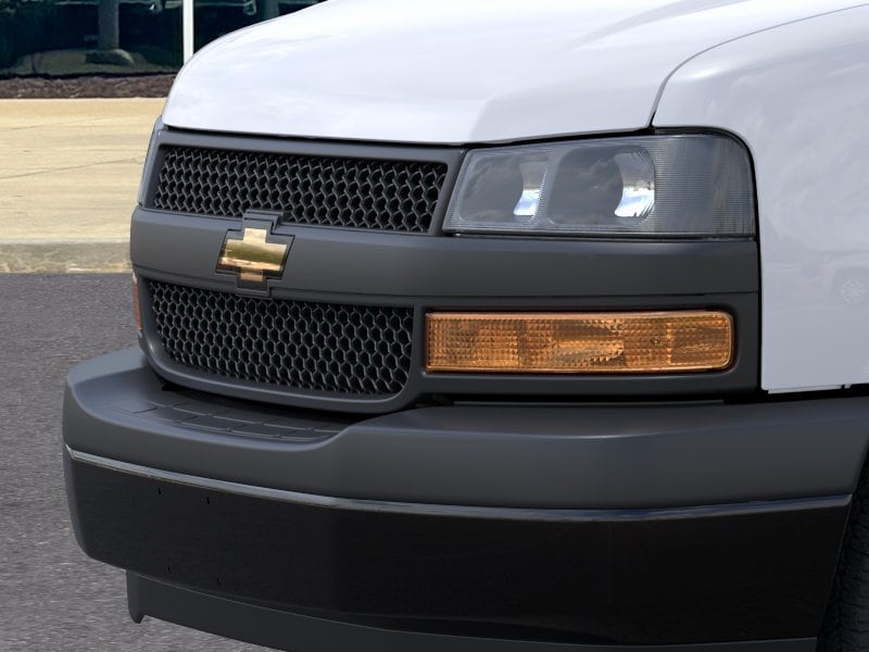 2026 Chevrolet Express Cargo Work Van - Photo 37