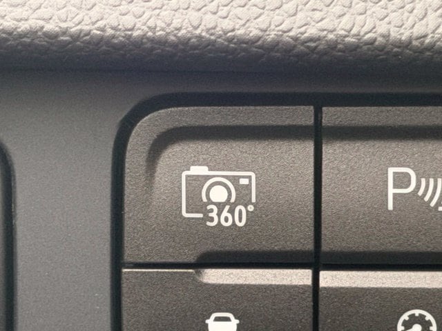 2026 Chevrolet Tahoe Premier - Photo 19