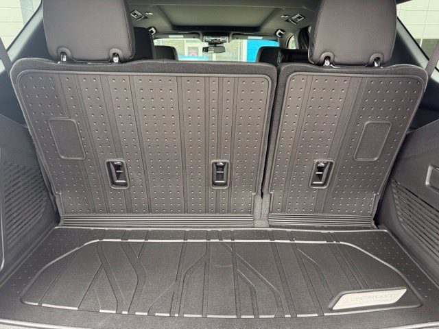 2026 Chevrolet Tahoe Premier - Photo 44