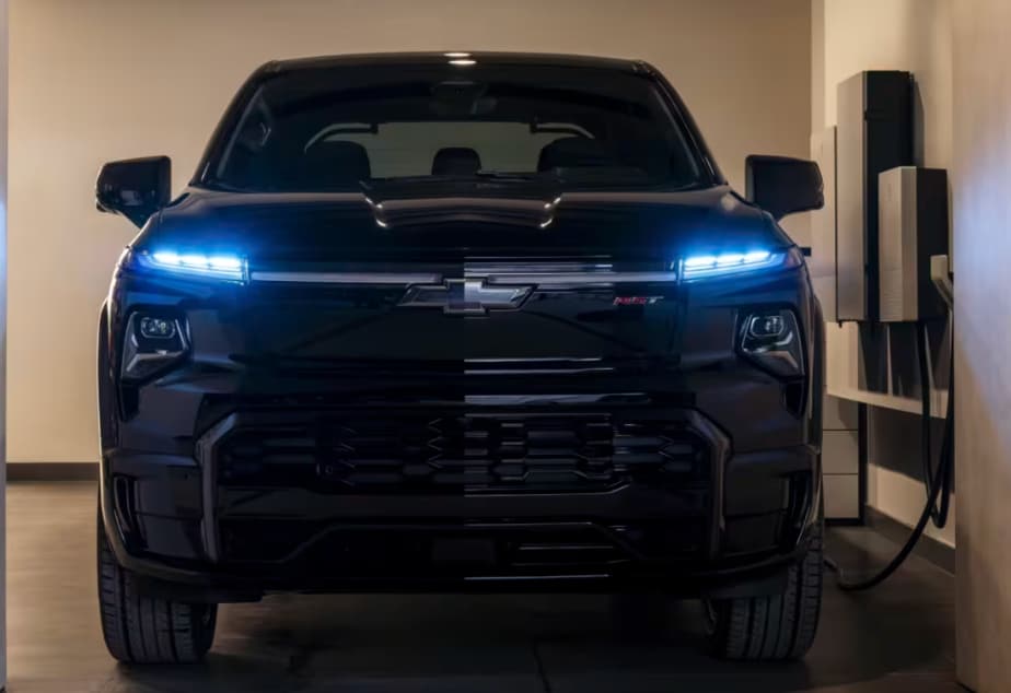 Chevy%20Silverado%20EV.png