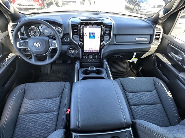 2025 Ram 1500 Big Horn photo 3