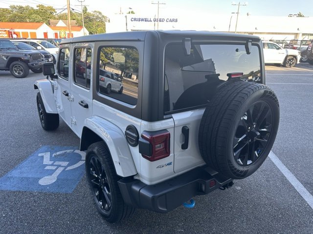 2023 Jeep Wrangler 4xe Sahara photo 8