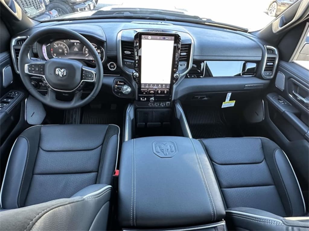 New 2026 Ram 1500 LARAMIE CREW CAB 4X4 5'7 BOX Pickup