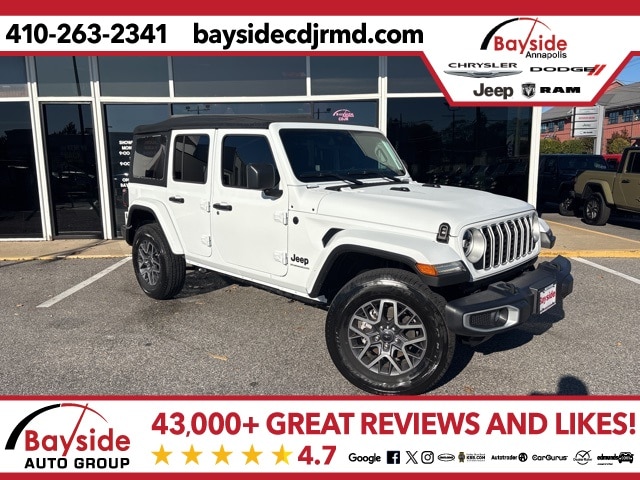 2025 Jeep Wrangler 4-Door Sahara's photo