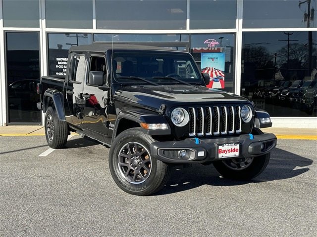 Used 2021 Jeep Gladiator Overland with VIN 1C6HJTFG1ML600981 for sale in Annapolis, MD